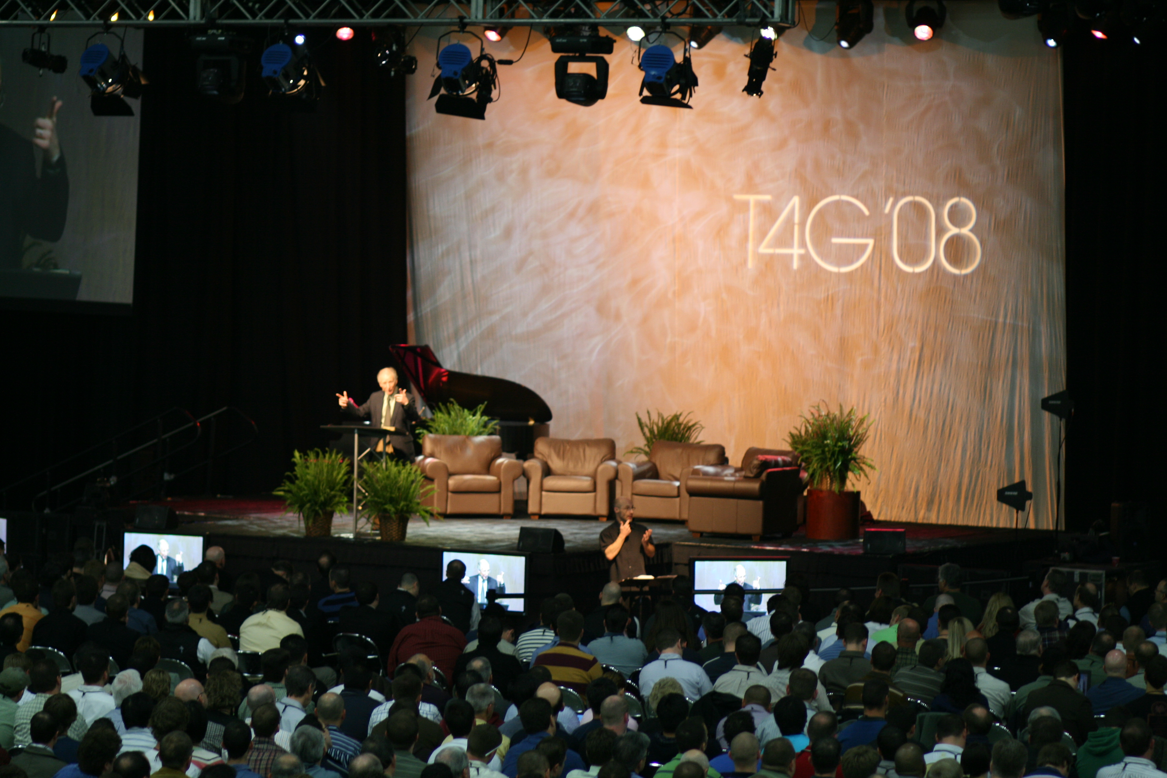 T4G.17b